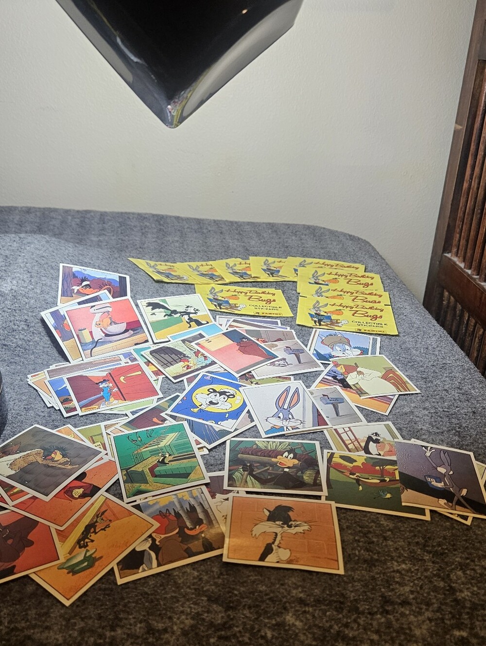 Vintage 1990 Panini Happy Birthday Bugs Collection Stickers-